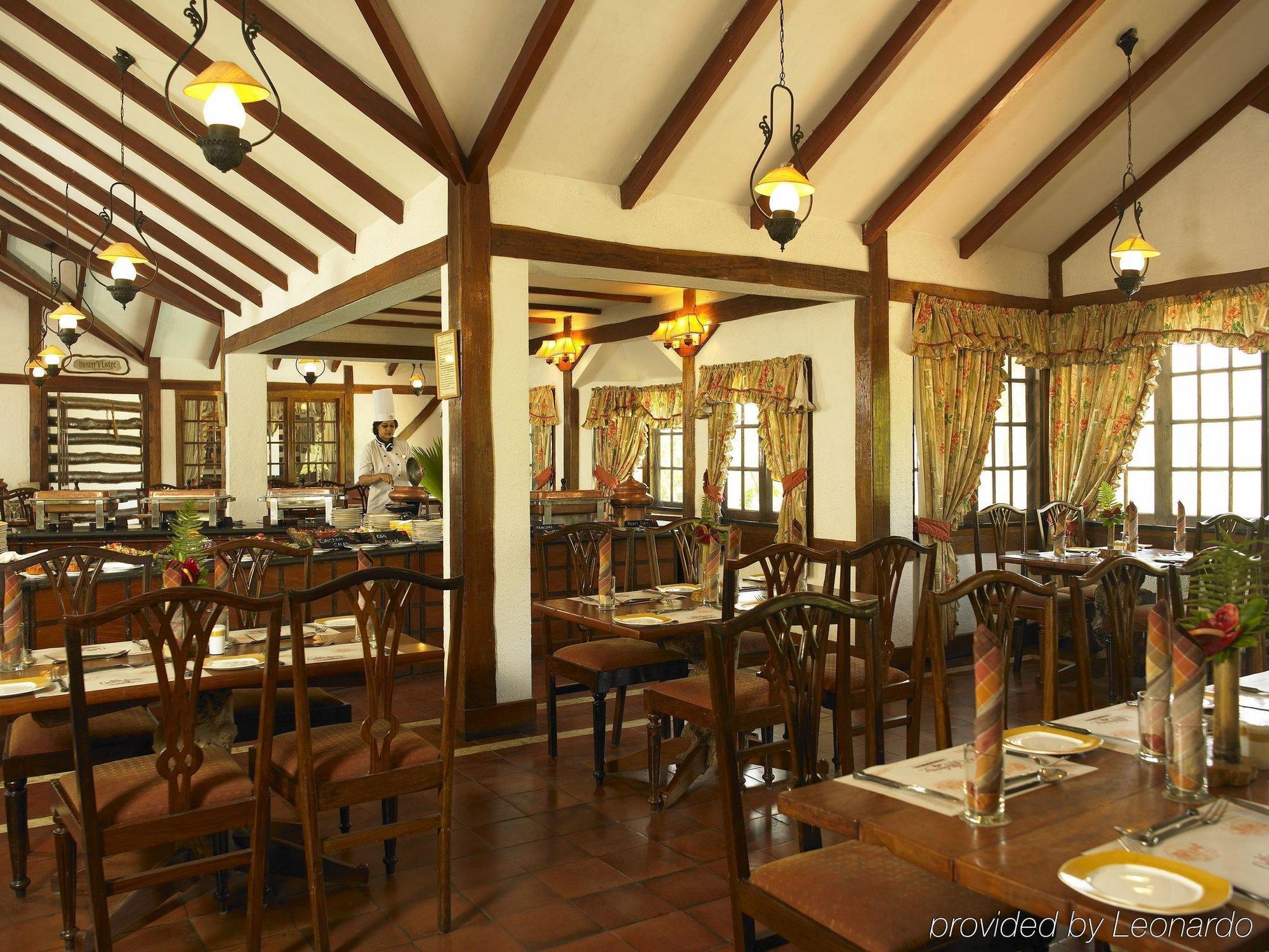 Evolve Back Coorg Hotel Хасан Ресторант снимка