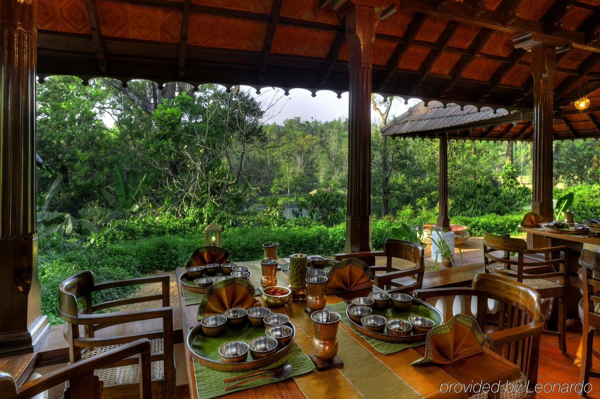 Evolve Back Coorg Hotel Хасан Ресторант снимка